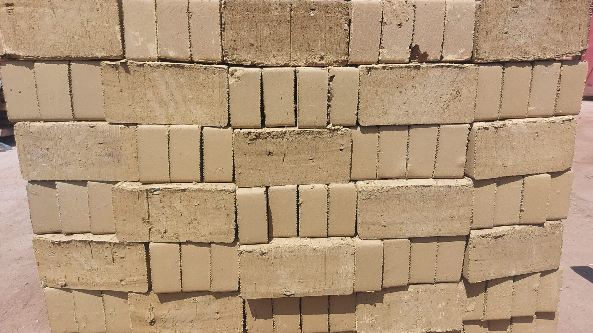 Raw clay brick - unfired bricks. Compressed Earth Block. Price 0,25 GBP ...