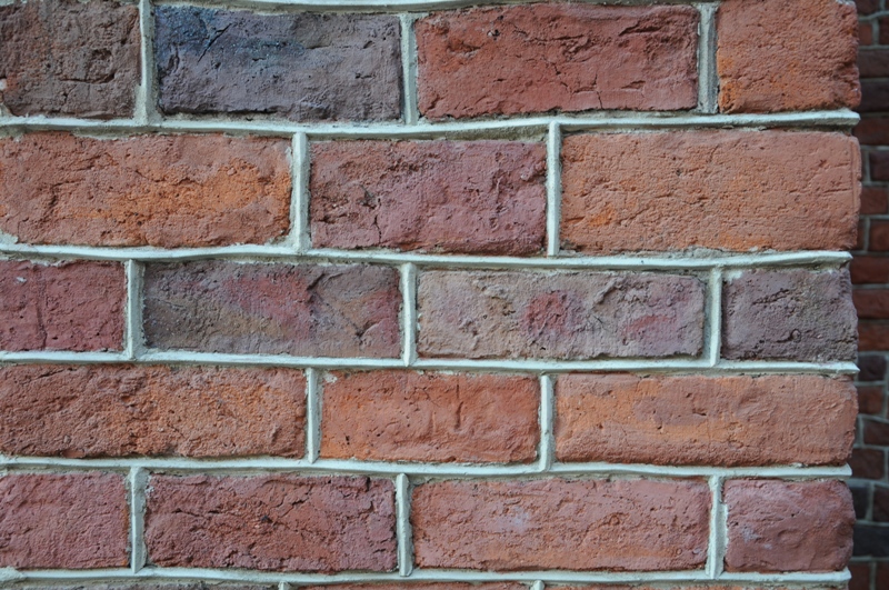Beaded mortar joint in historic masonry European Clay Bricks